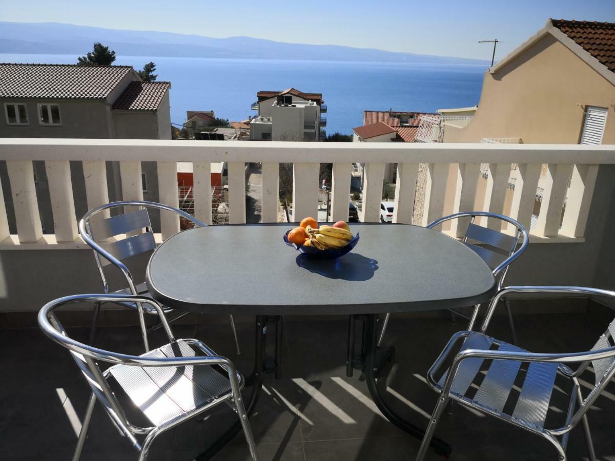 Mrkonjic Branko & Marija Apartmani Omiš Esterno foto