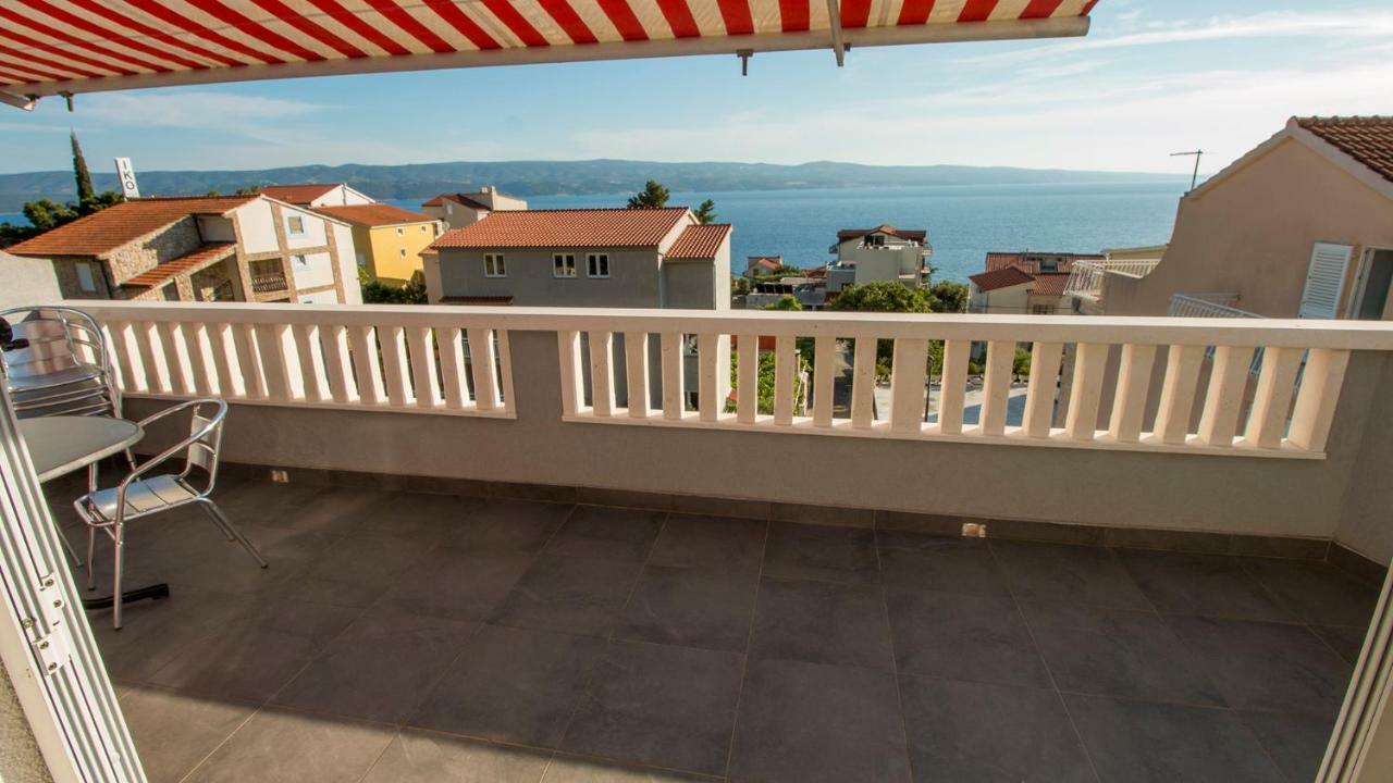 Mrkonjic Branko & Marija Apartmani Omiš Esterno foto