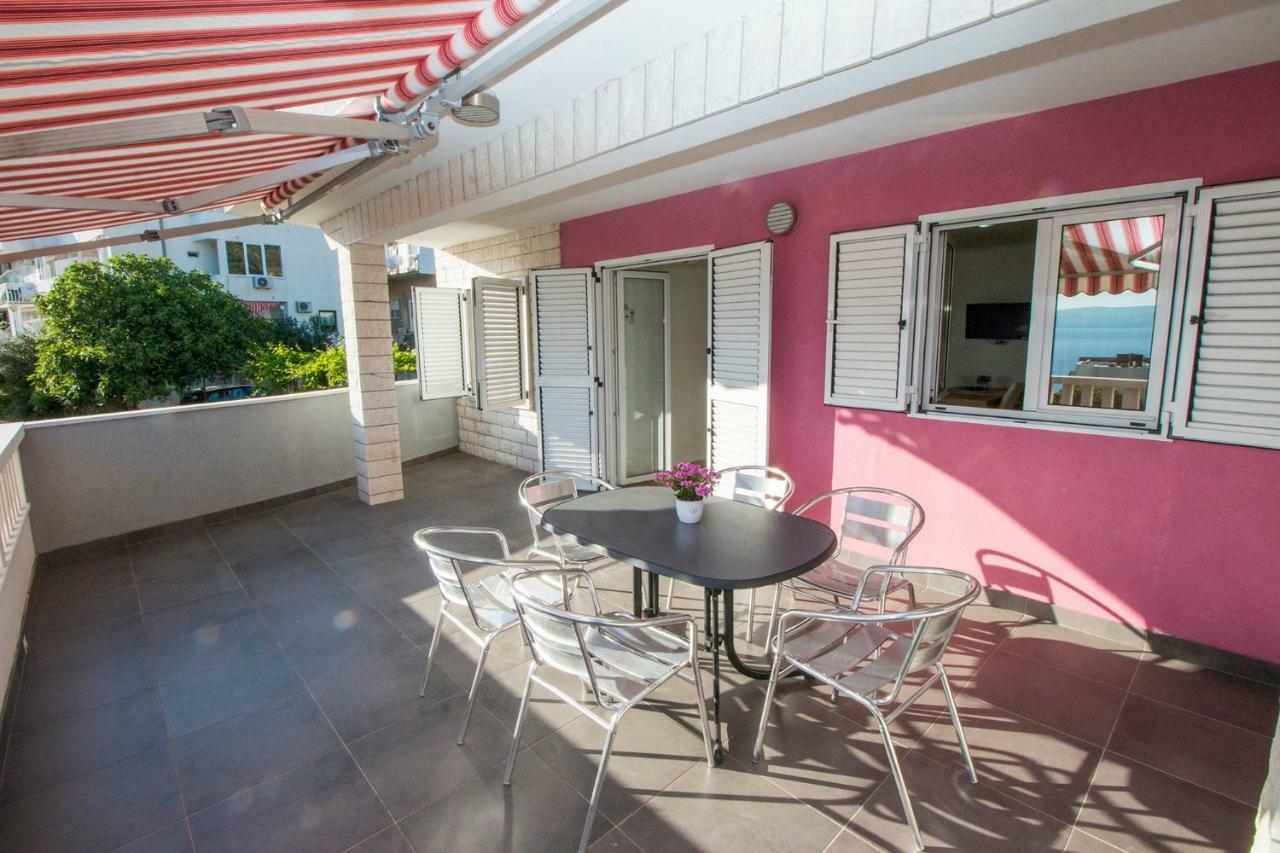 Mrkonjic Branko & Marija Apartmani Omiš Esterno foto